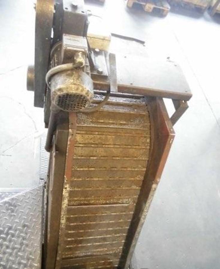 Used TOS SKQ 8 CNC