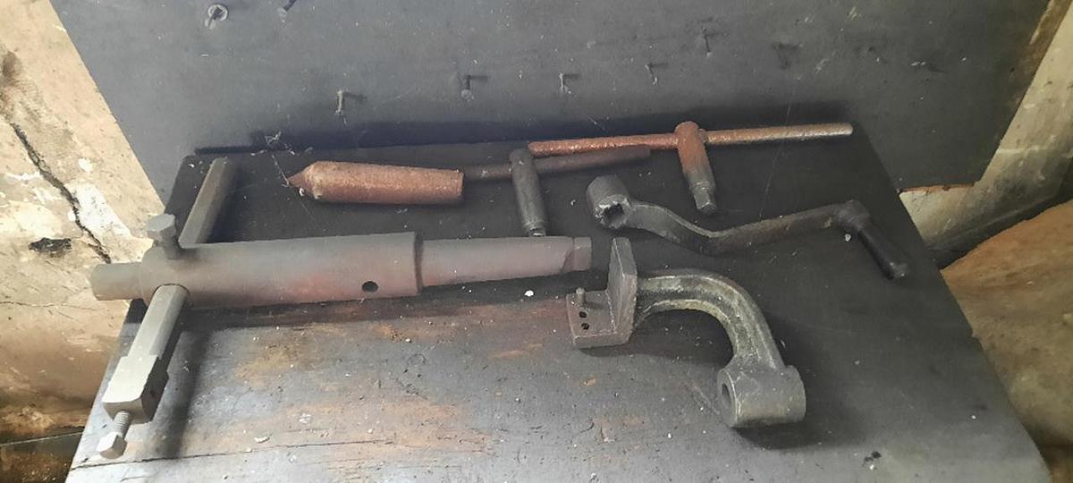 Použitý Hungary MVE 340
