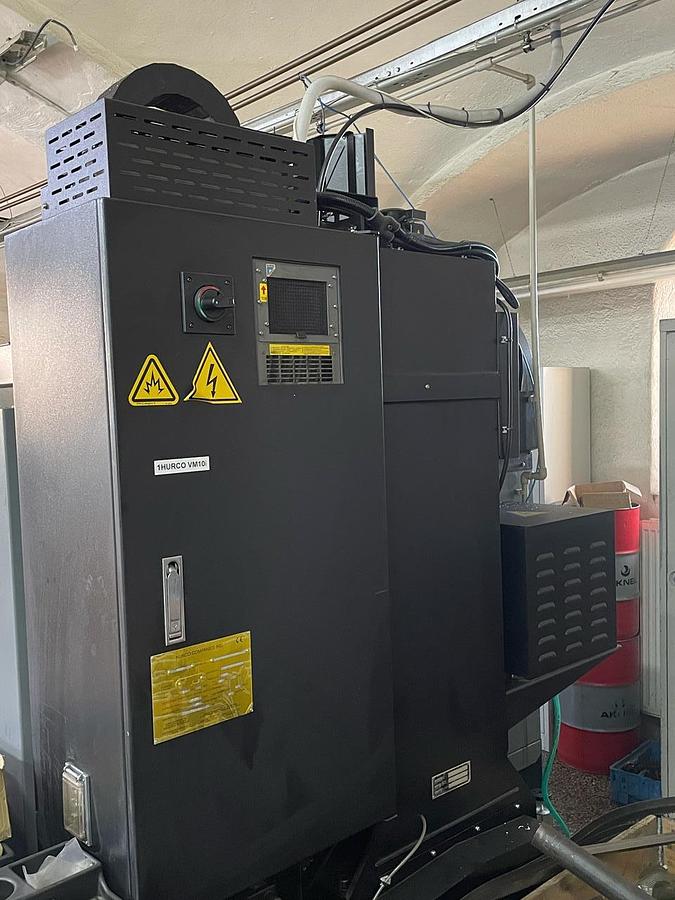Used HURCO VM 10i
