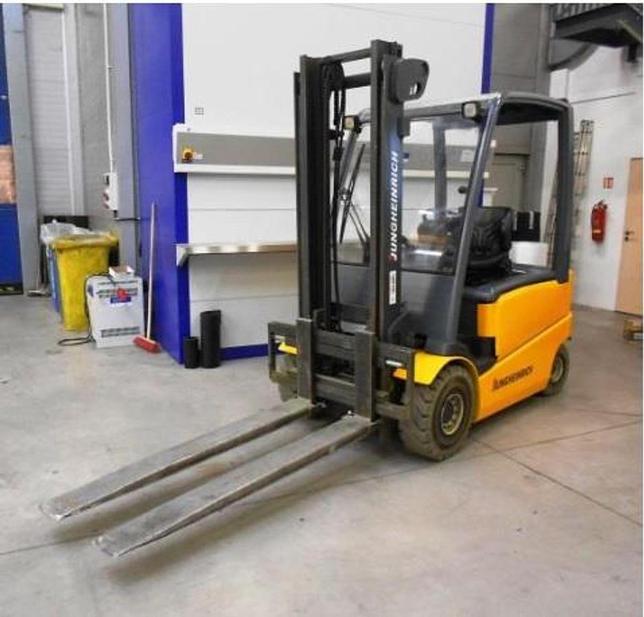 Použitý Jungheinrich EFG 425K