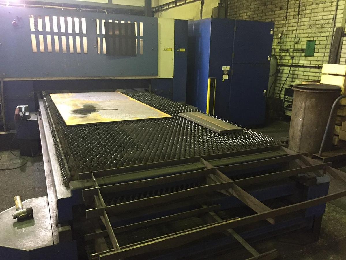 Used TRUMPF TRUMATIC L 3030