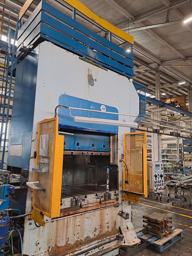 Použitý METALPRESS LKT 250