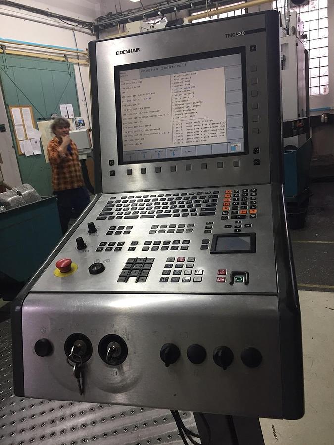 Used DECKEL MAHO DMU 100 monoBLOCK