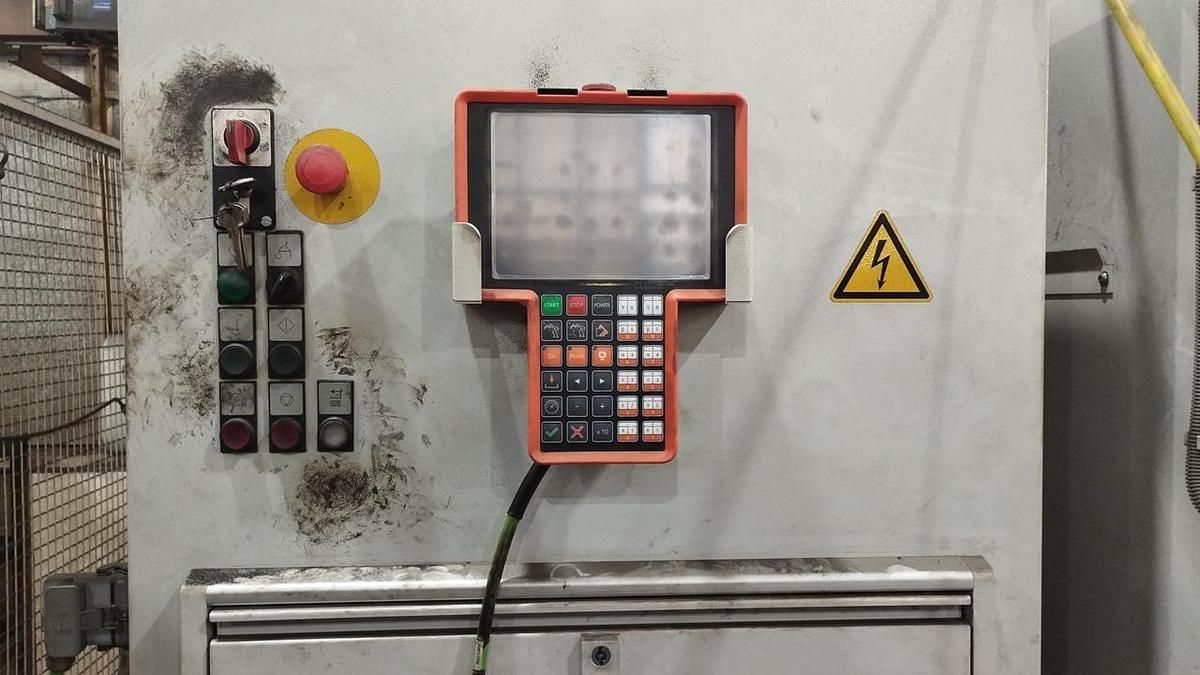 Použitý CLOOS QIROX Compact cell 6