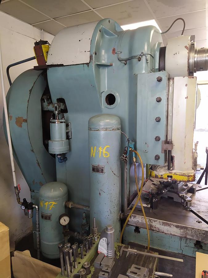 Used ŠMERAL LE 160