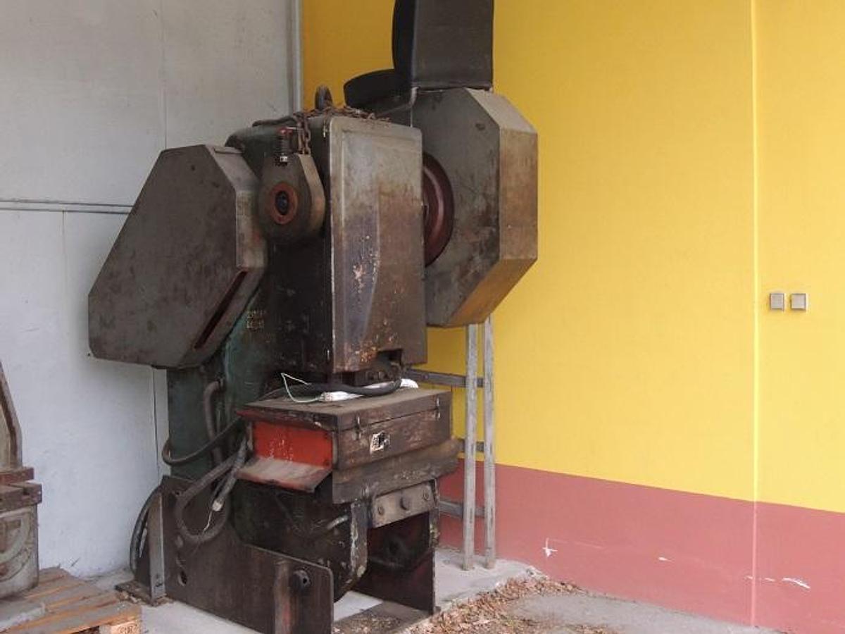 Used SMERAL LENP 63A