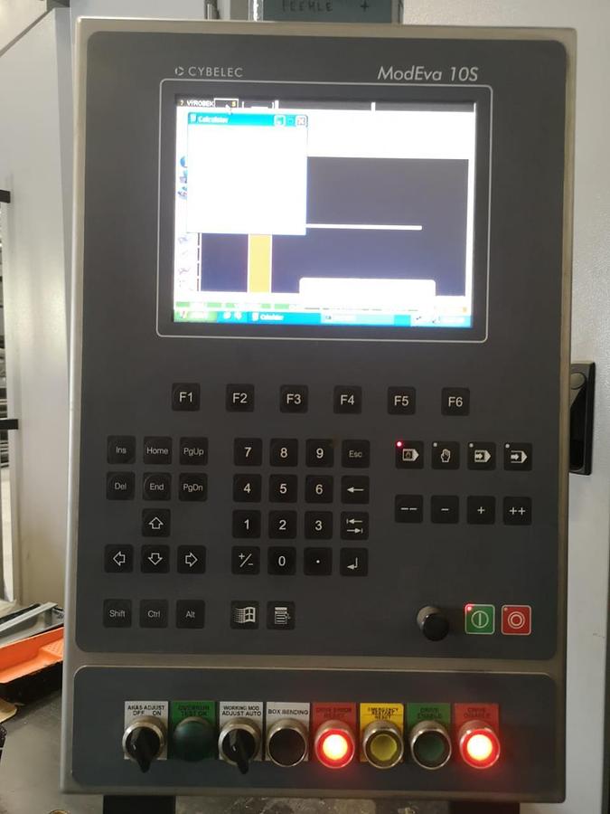 Použitý DURMA AD SERVO 25100