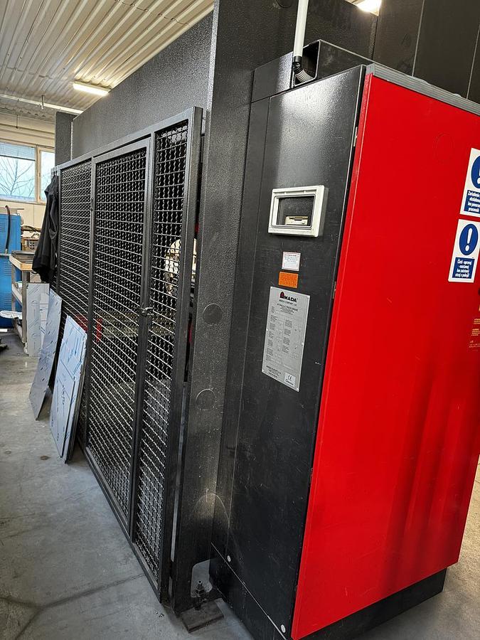 Použitý AMADA HFE 100-3