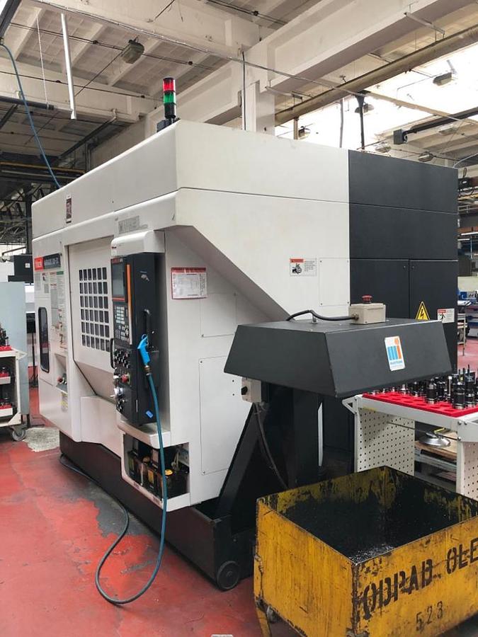 Used MAZAK VARIAXIS 500-5X