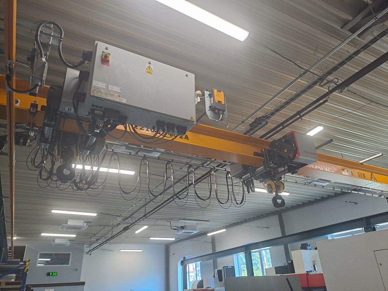 Mostový jeřáb KONECRANES CXTS5t I,II x 9.4 m