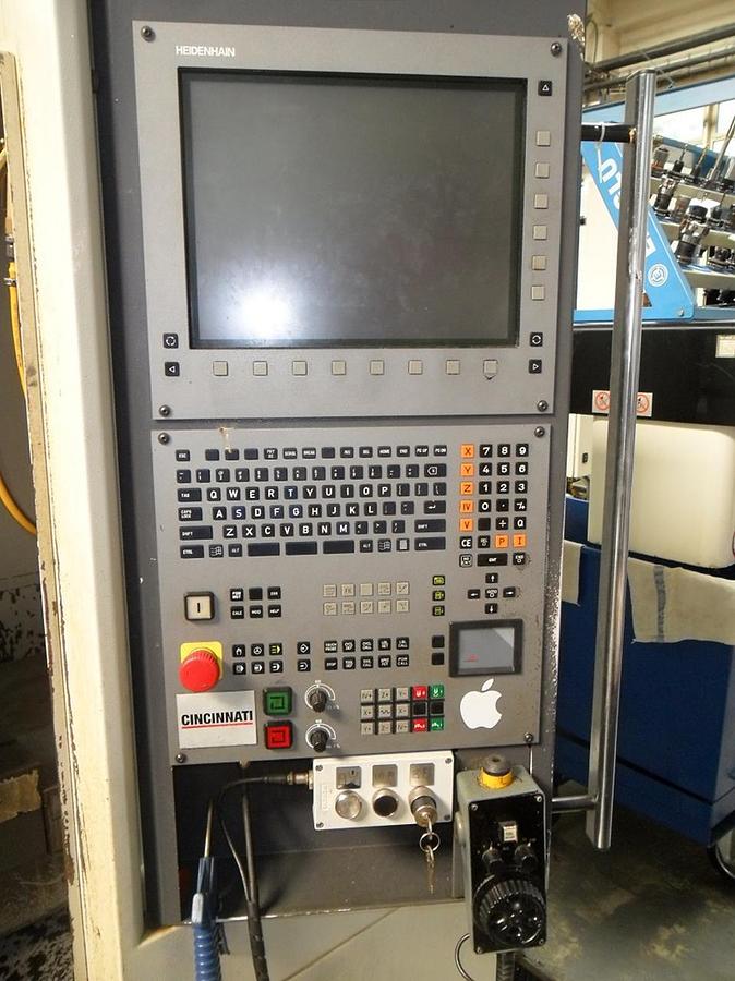Použitý Cincinnati CFV 1300i