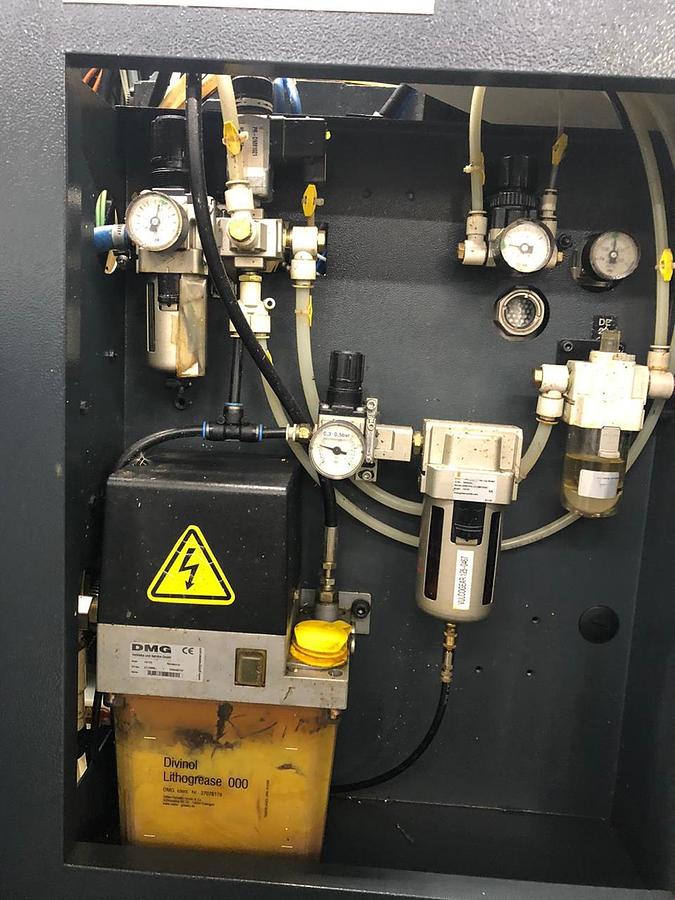Used DMG MORI DMC 635