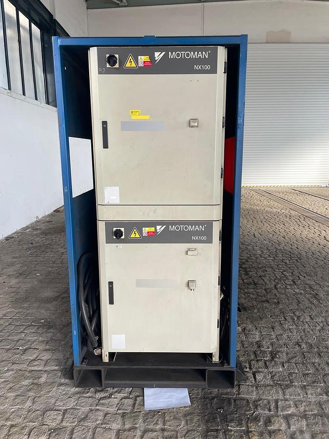 Used Motoman ROBOTEC EA1900