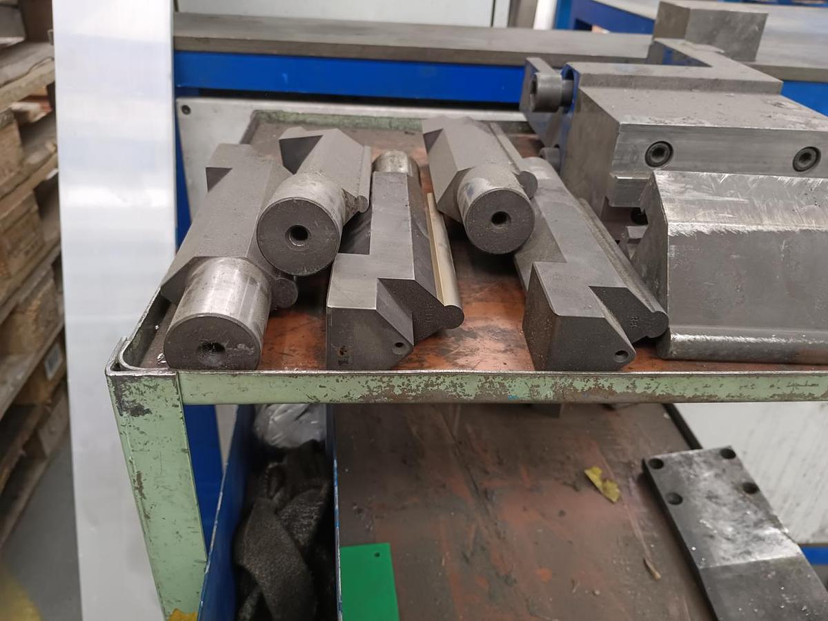 Použitý EHRT CNC BENDER EB-30