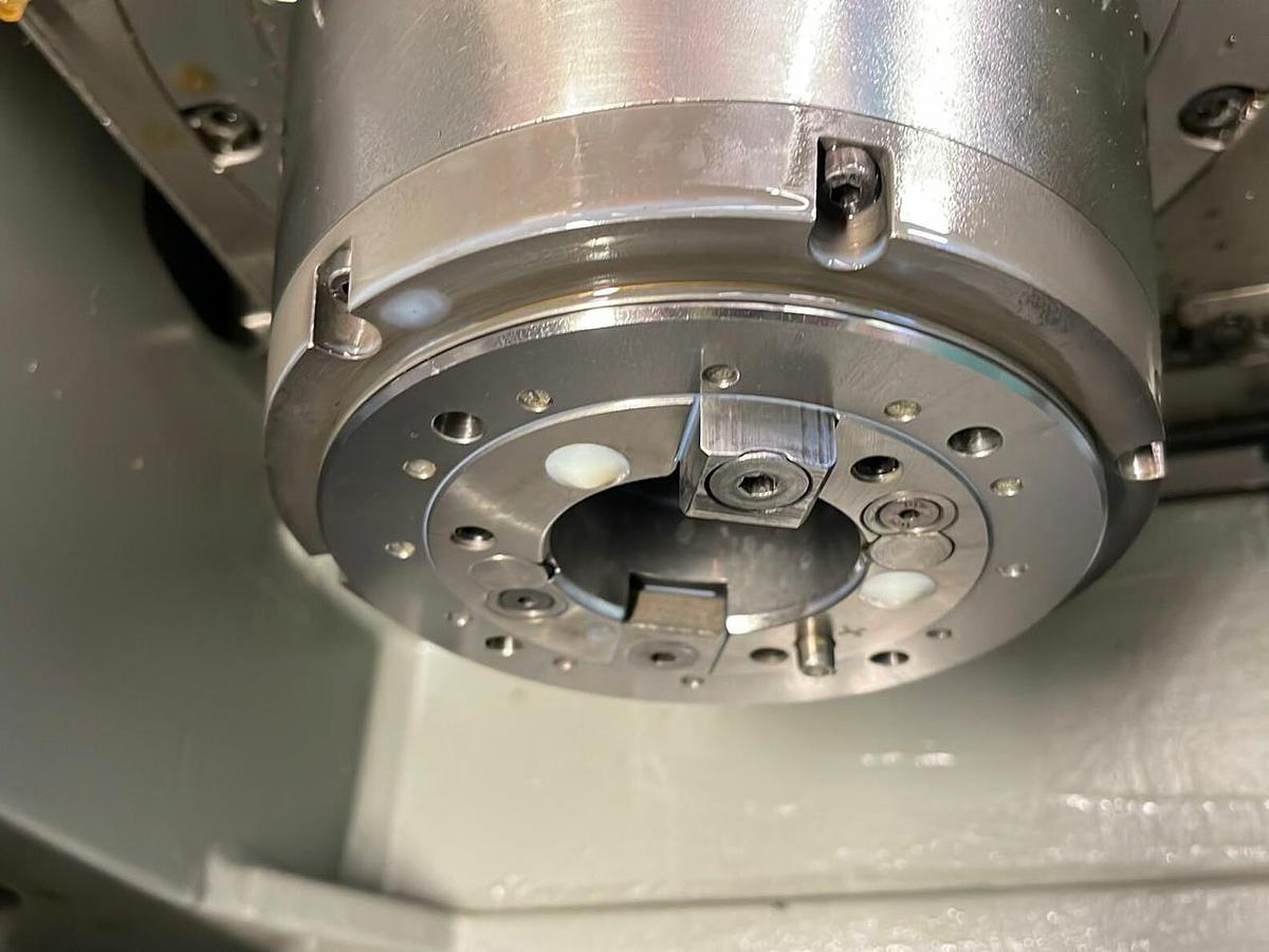 Used DECKEL MAHO DMG DMU 50V