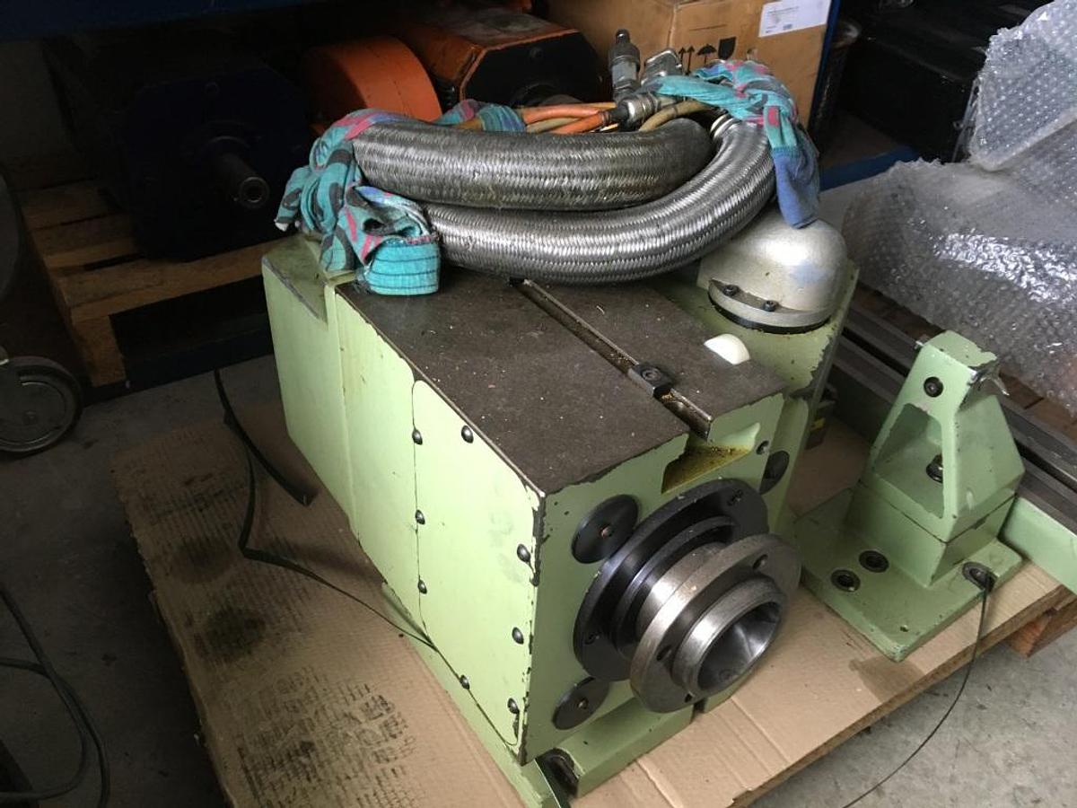 Used MAHO MH 600 EA