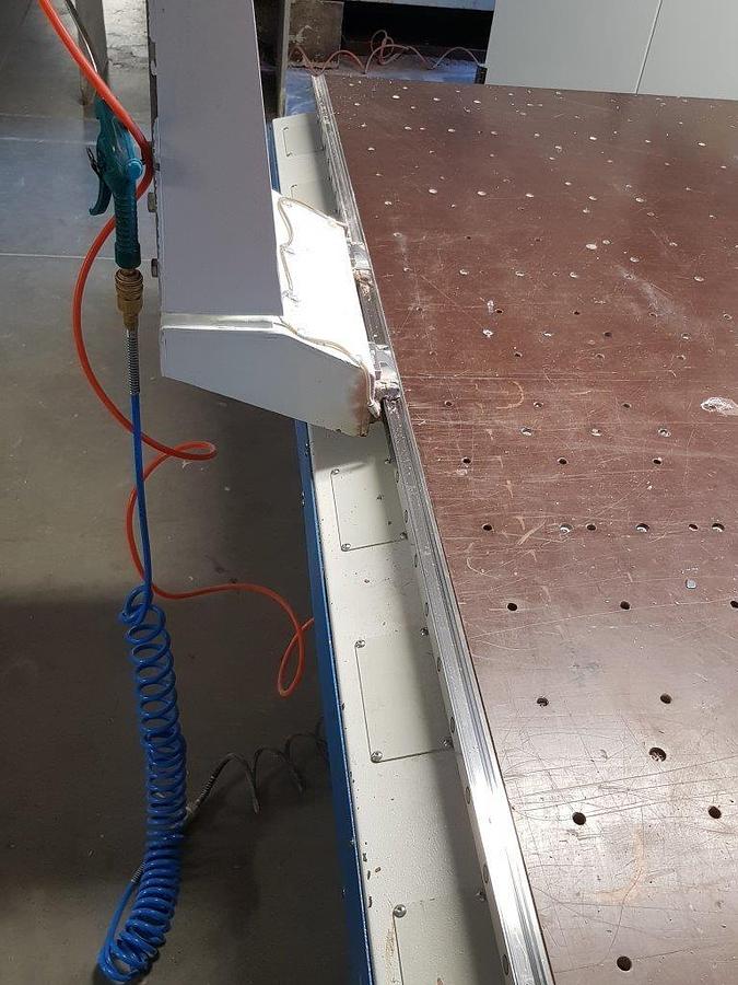 Použitý SAHOS Rapid FC 3000 CNC