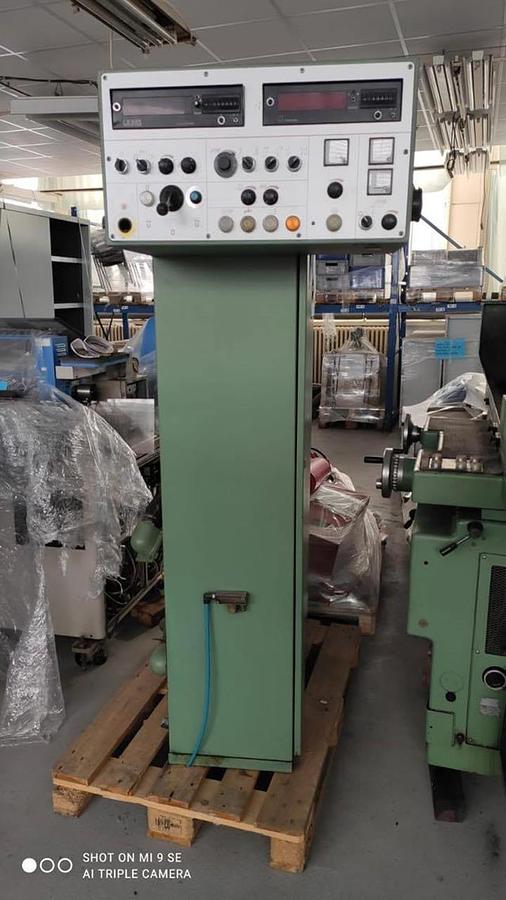 Used JUNG JF 520 DS
