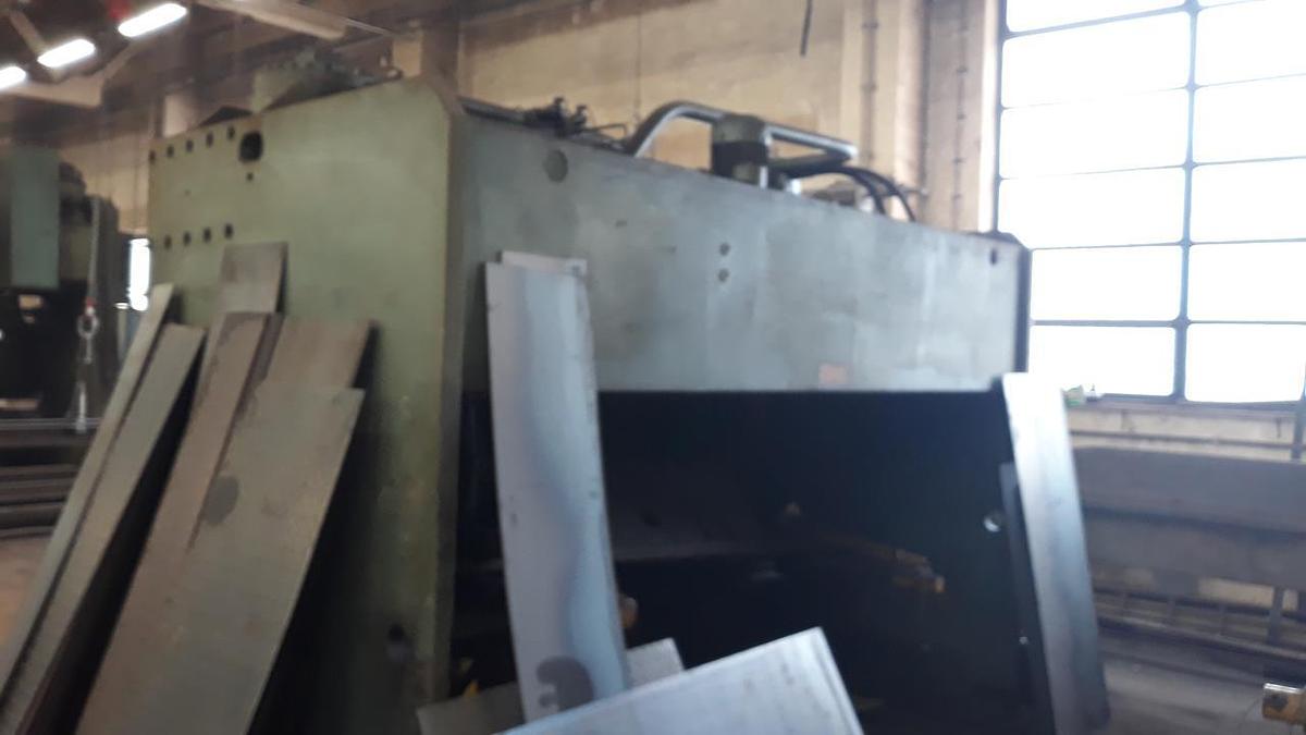 Použitý PIESOK CNTA 3150/25A