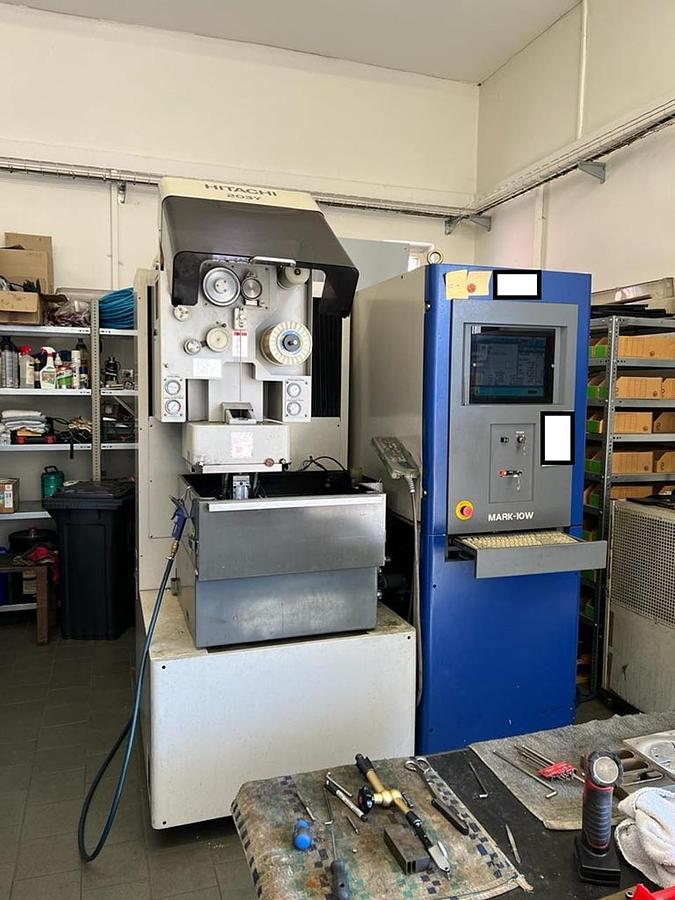 Used Hitachi 203 Y