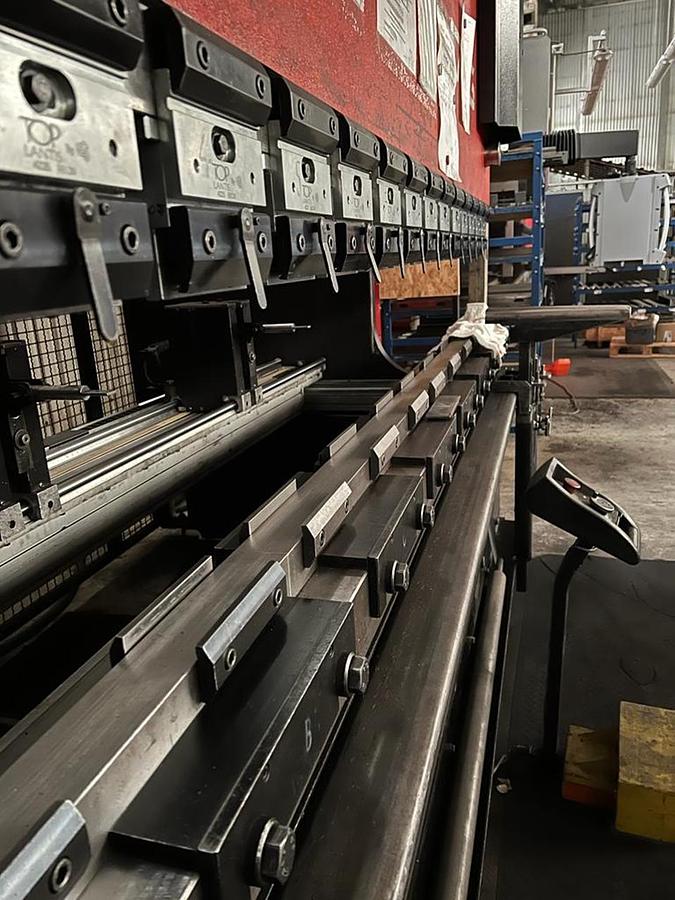 Použitý AMADA HFB0 170-30
