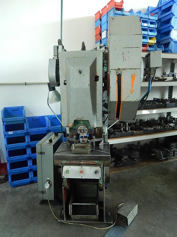 Used Šmeral LENR 25A