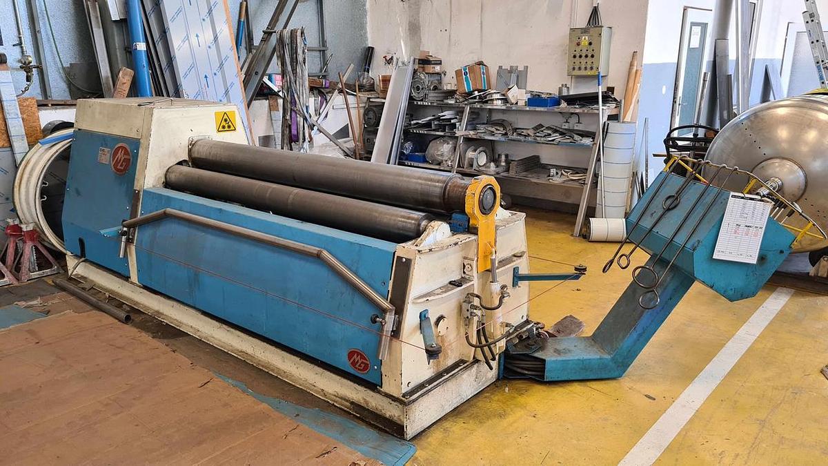 Used MG HM 208 A