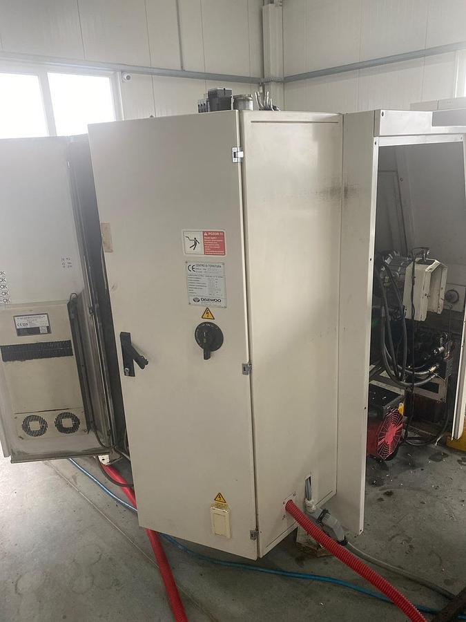 Used DOOSAN PUMA 240 MB