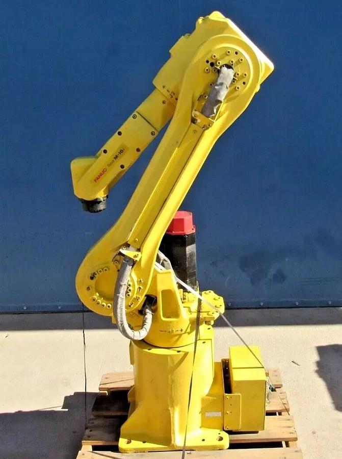 Used Fanuc M-6iB
