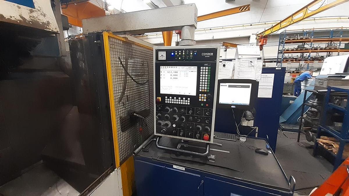 Used TOS SKQ 8 CNC