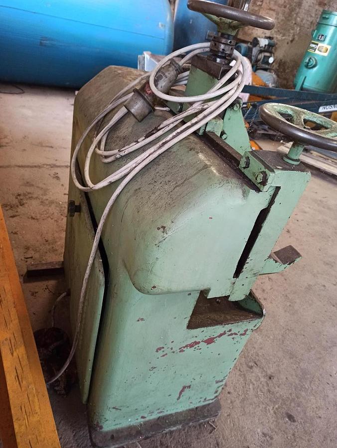Gebraucht TOS VV 150