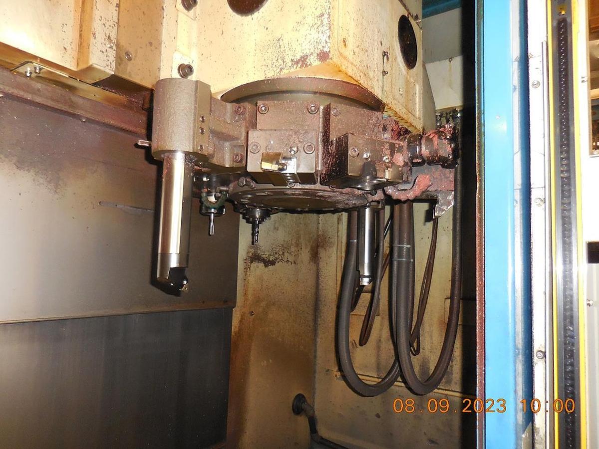 Použitý HWACHEON VT 550 CNC