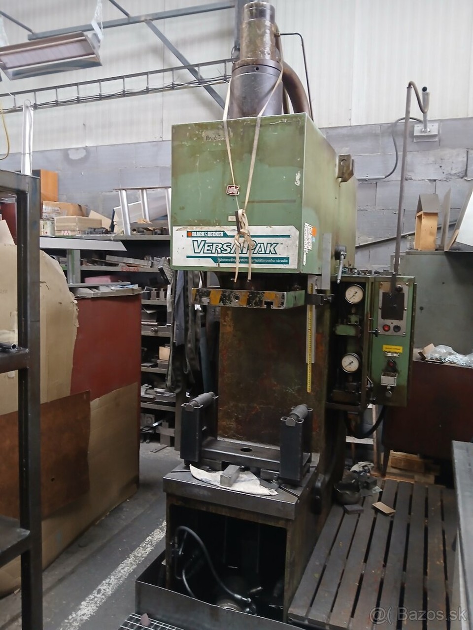 Hydraulický lis WMW PYE 40 S1