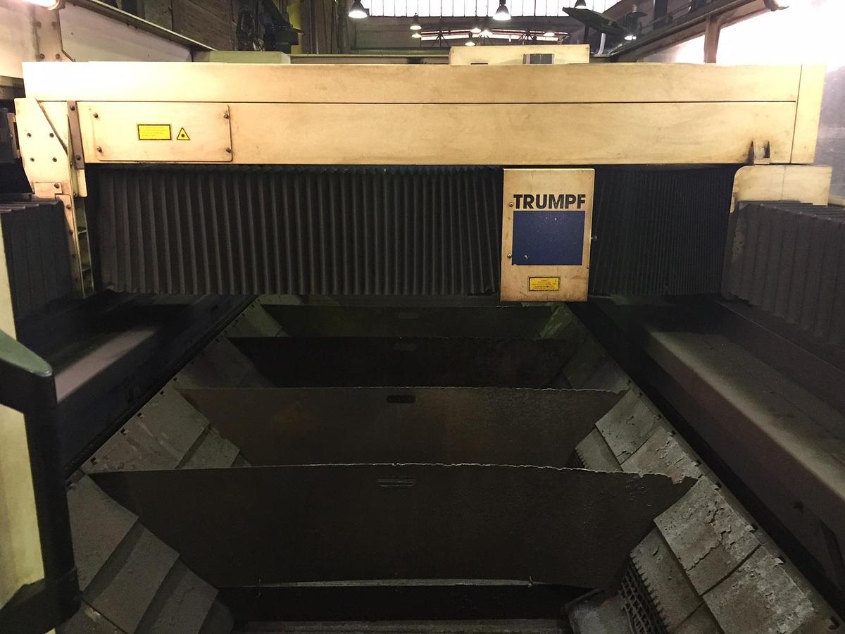 Used TRUMPF TRUMATIC L 3030