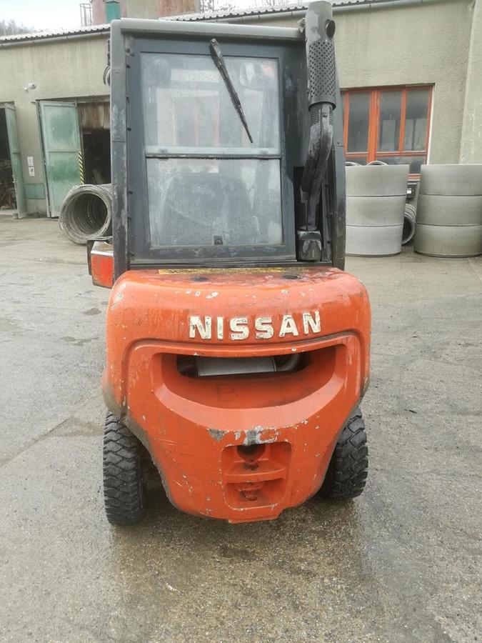 Použitý NISSAN FD02A25Q