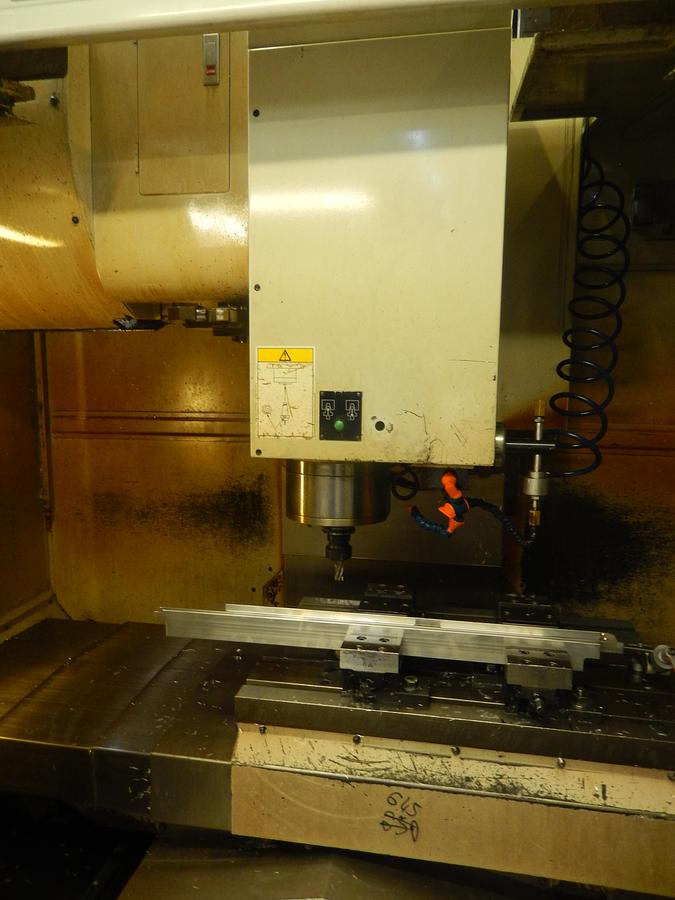 Used HURCO VMX 24
