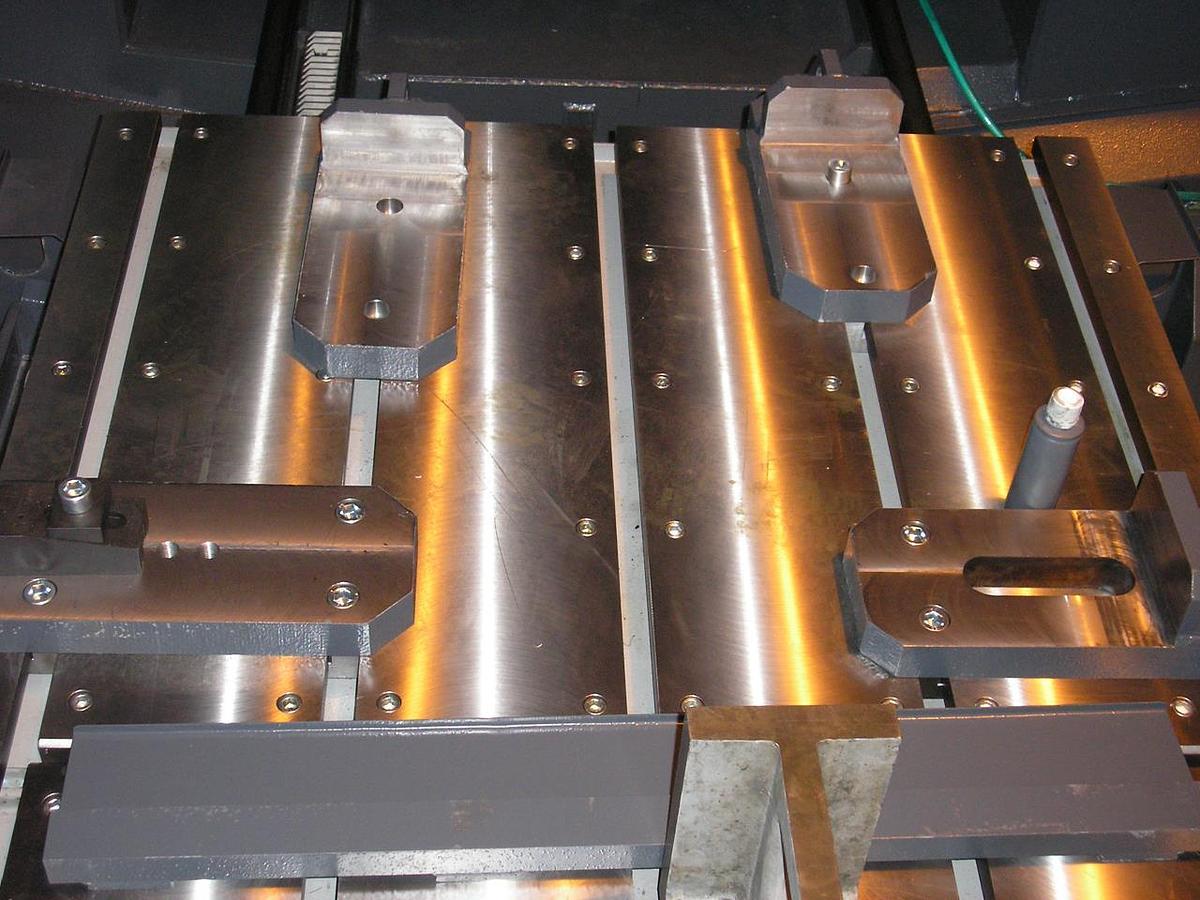 Used PEGAS 850 x 1000 GOLEM
