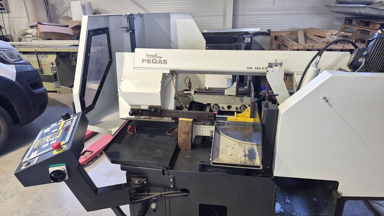 Pásová pila PEGAS 300x320 A-CNC-R