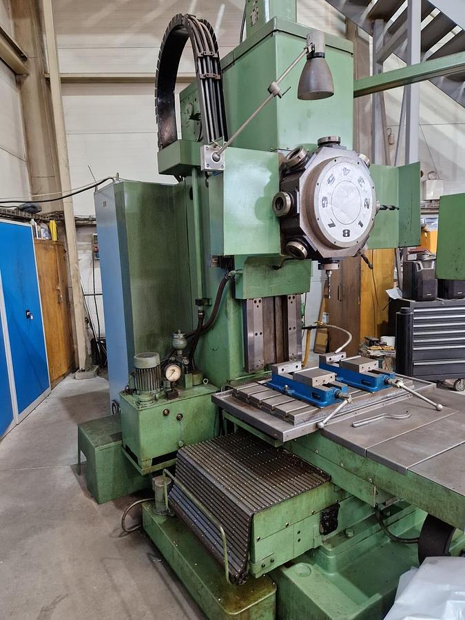 Použitý MAS VXR 50 CNC
