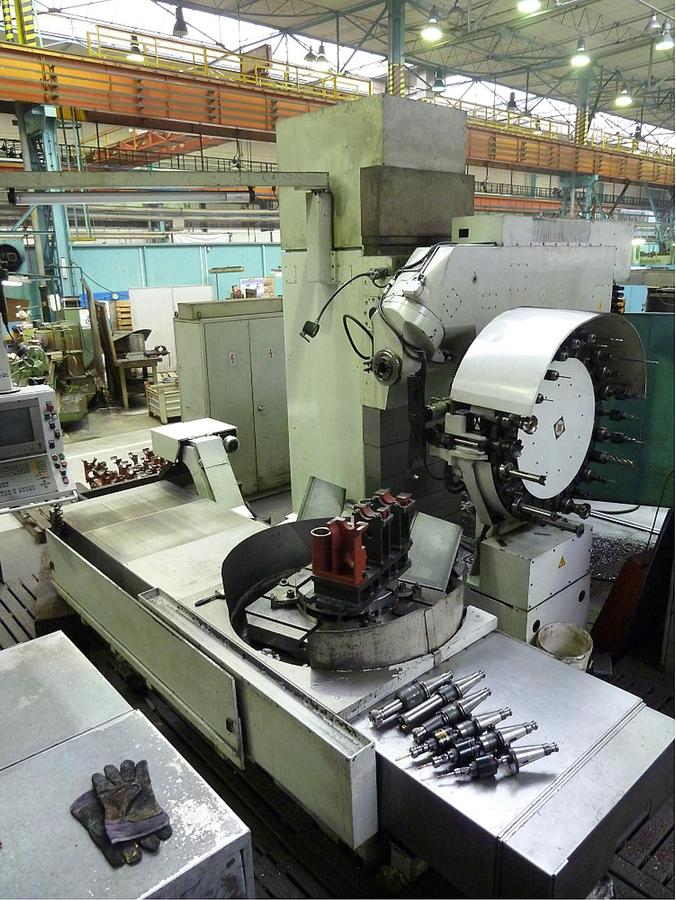 Used TOS FSQC  80 CNC