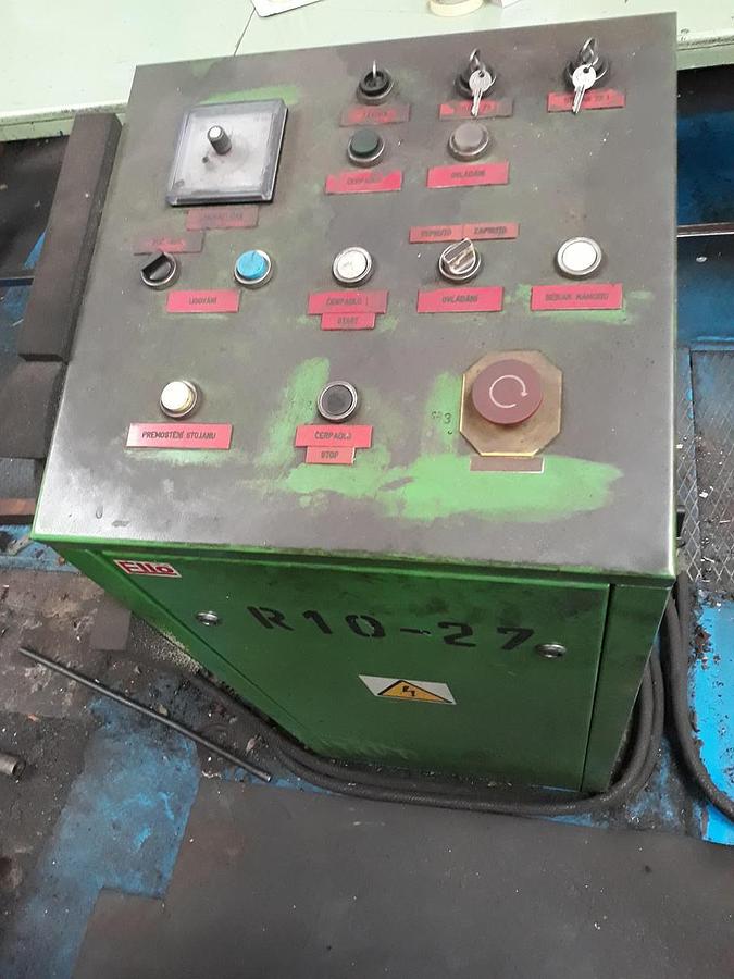 Used Hydraulic press CBJ 500