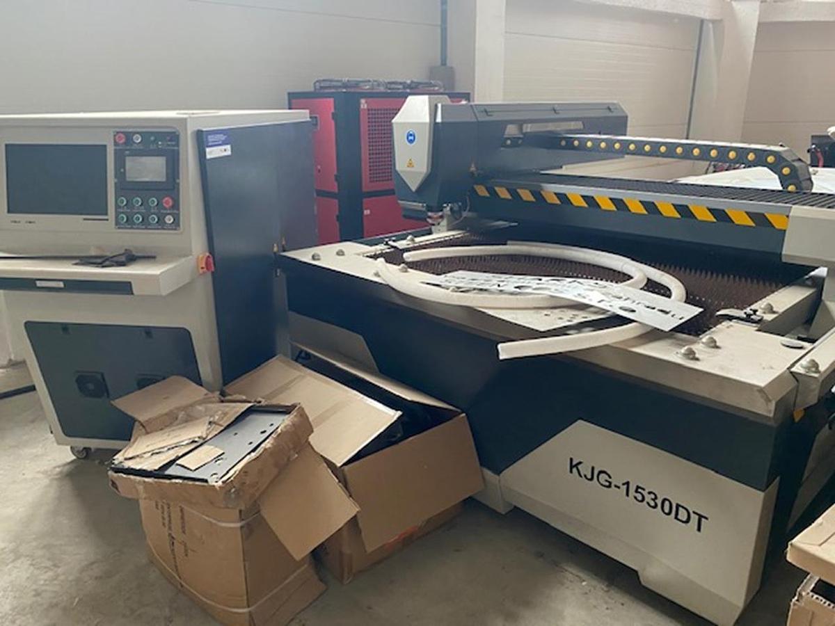 Used Accurl KJG-1530DT