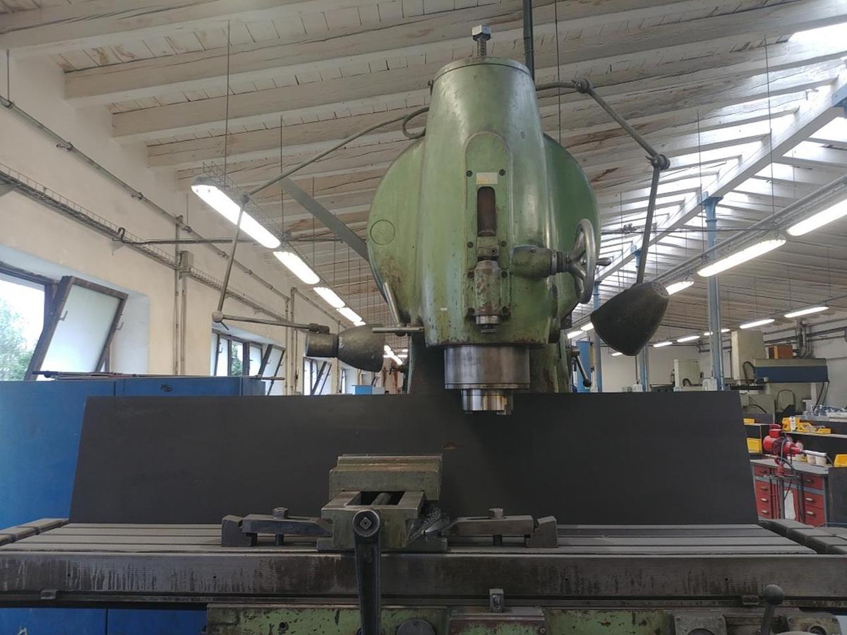 Used TOS FA 5 A-V