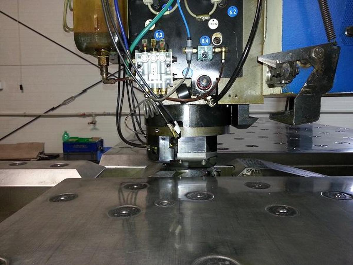 Gebraucht Trumpf Trumatic 200R