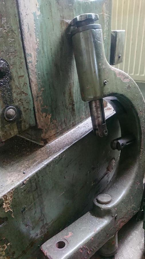 Used Merli Clovis 28