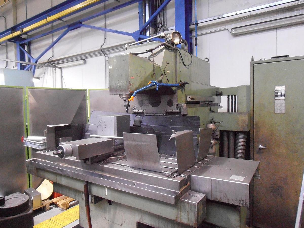 Used TOS FGS 63 CNC