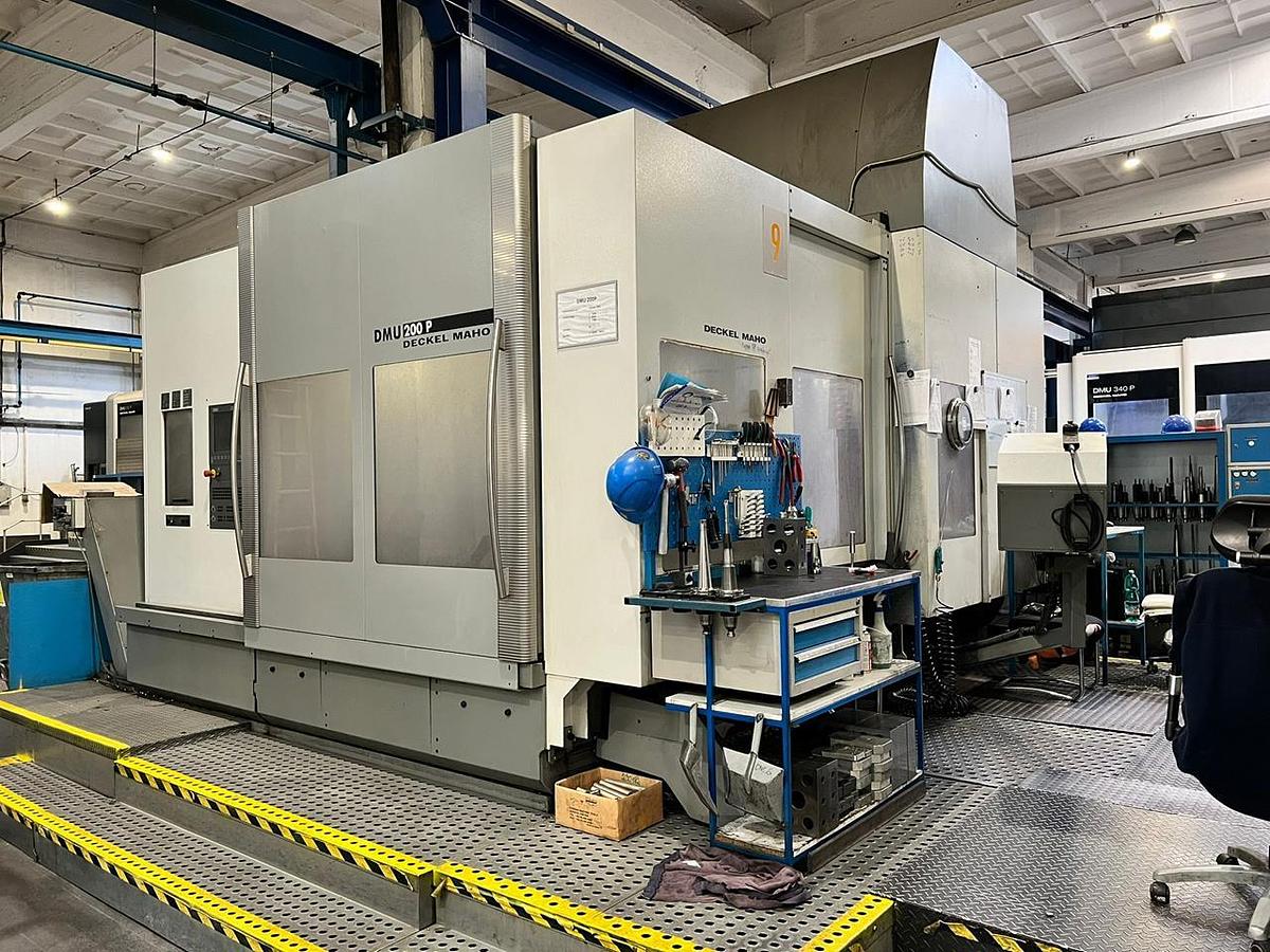 Used DECKEL MAHO DMU 200 P