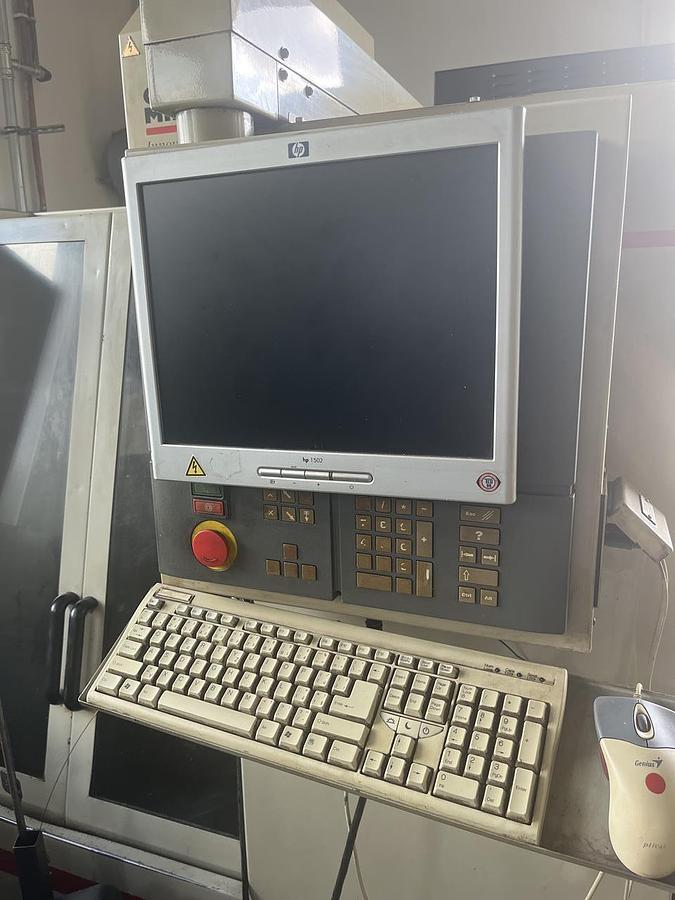 Used Cincinnati MILACRON Arrow 500