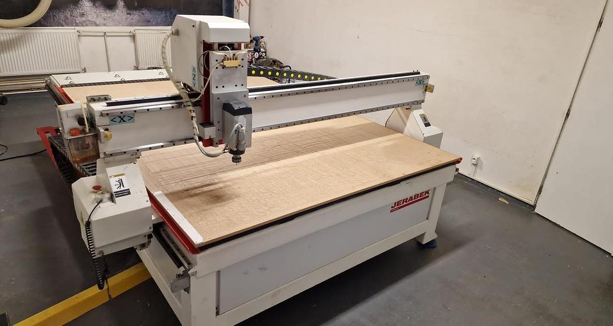 Použitý Jeřábek CNC router