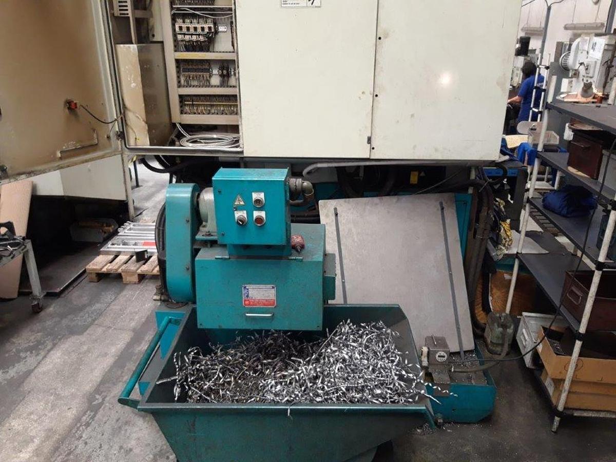 Použitý Doosan V850